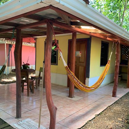 Hotel Brigitte´s Ranch Cahuita Exterior foto